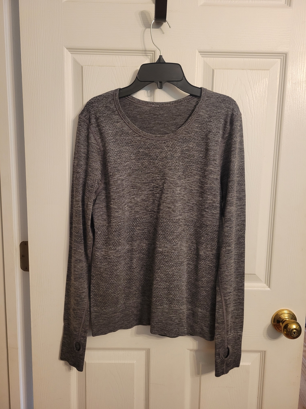 lululemon athletica Long Sleeve Heathered Gray Top